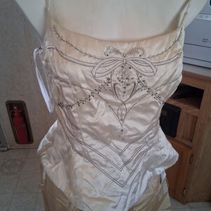 Elegant Cream Embroidered Dress